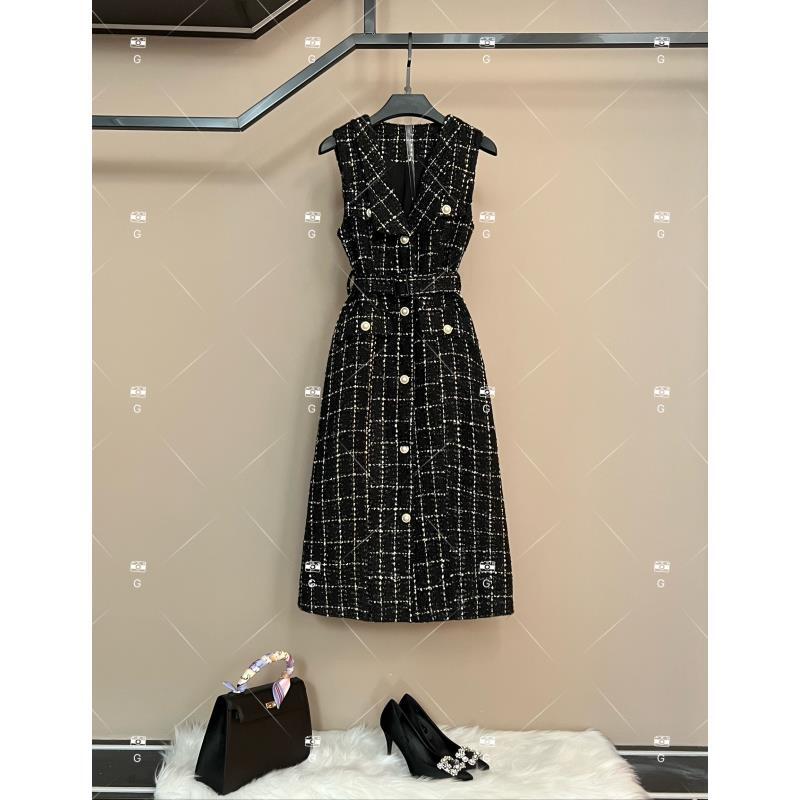 【倩倩】复古风显瘦默认款式连衣裙女装轻奢秋冬时尚 H-1650