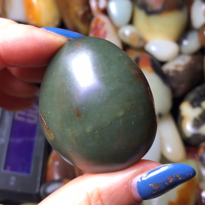 和田玉未镶嵌珠宝奇石