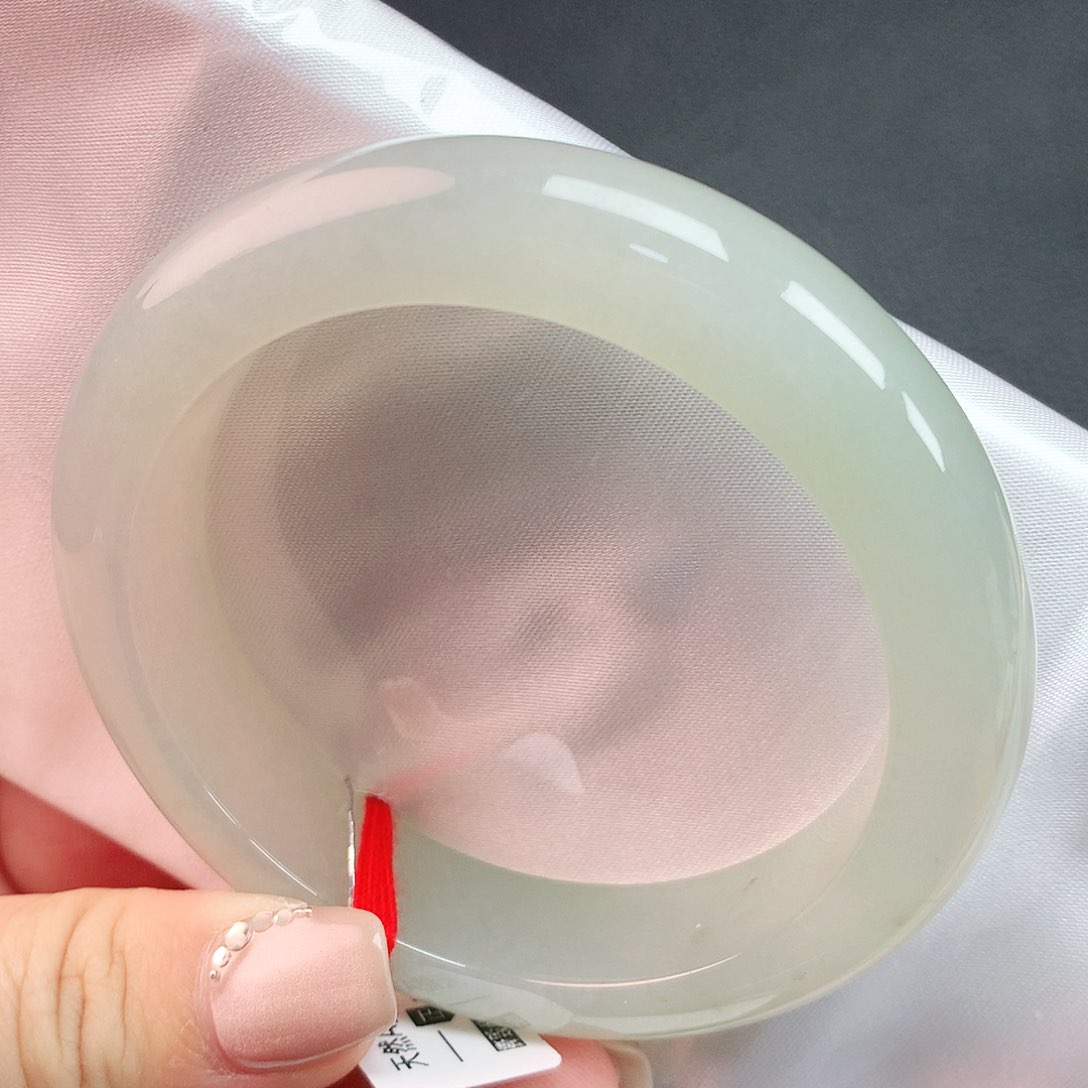 翡翠手镯未镶嵌57圈