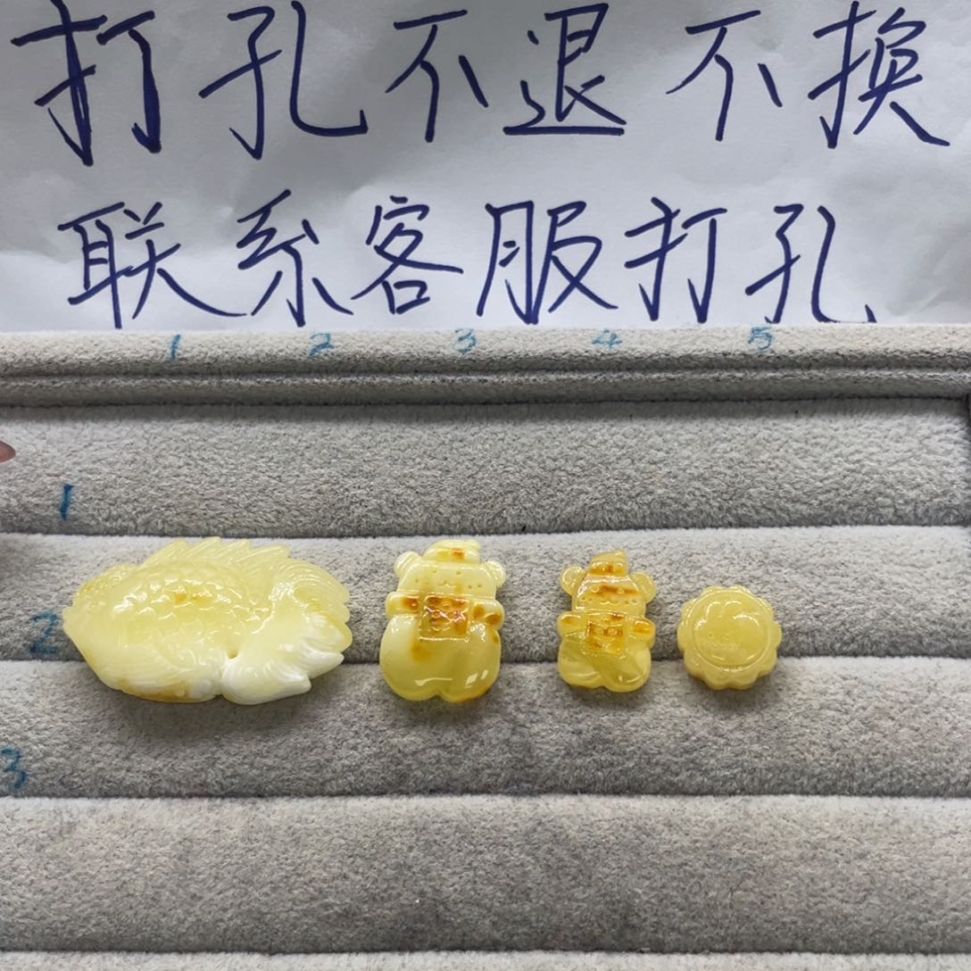 琥珀裸石未镶嵌喵*天然琥珀