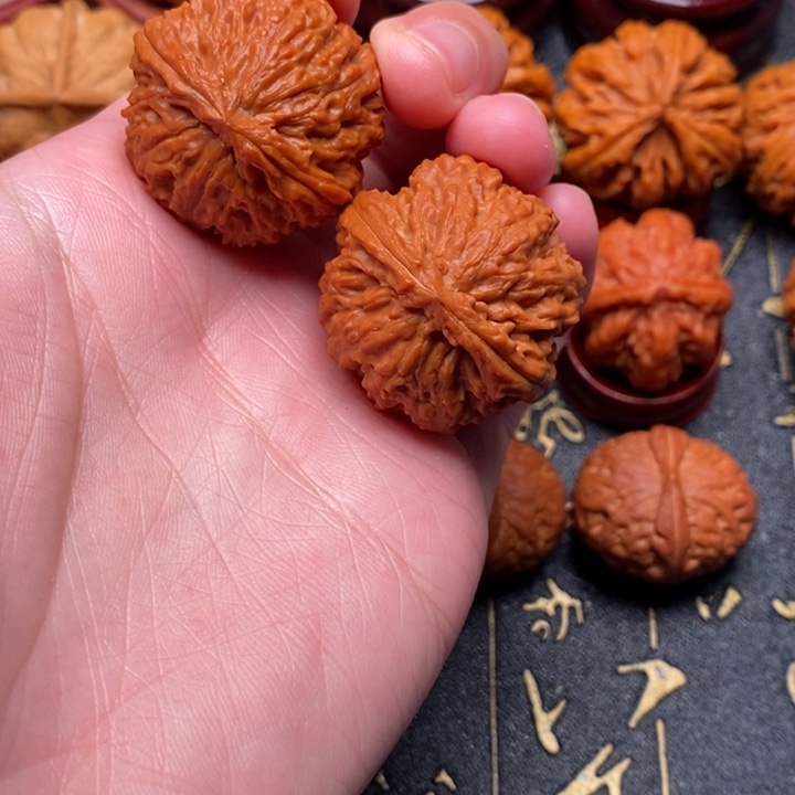 努***福吊坠文玩核桃麒麟纹