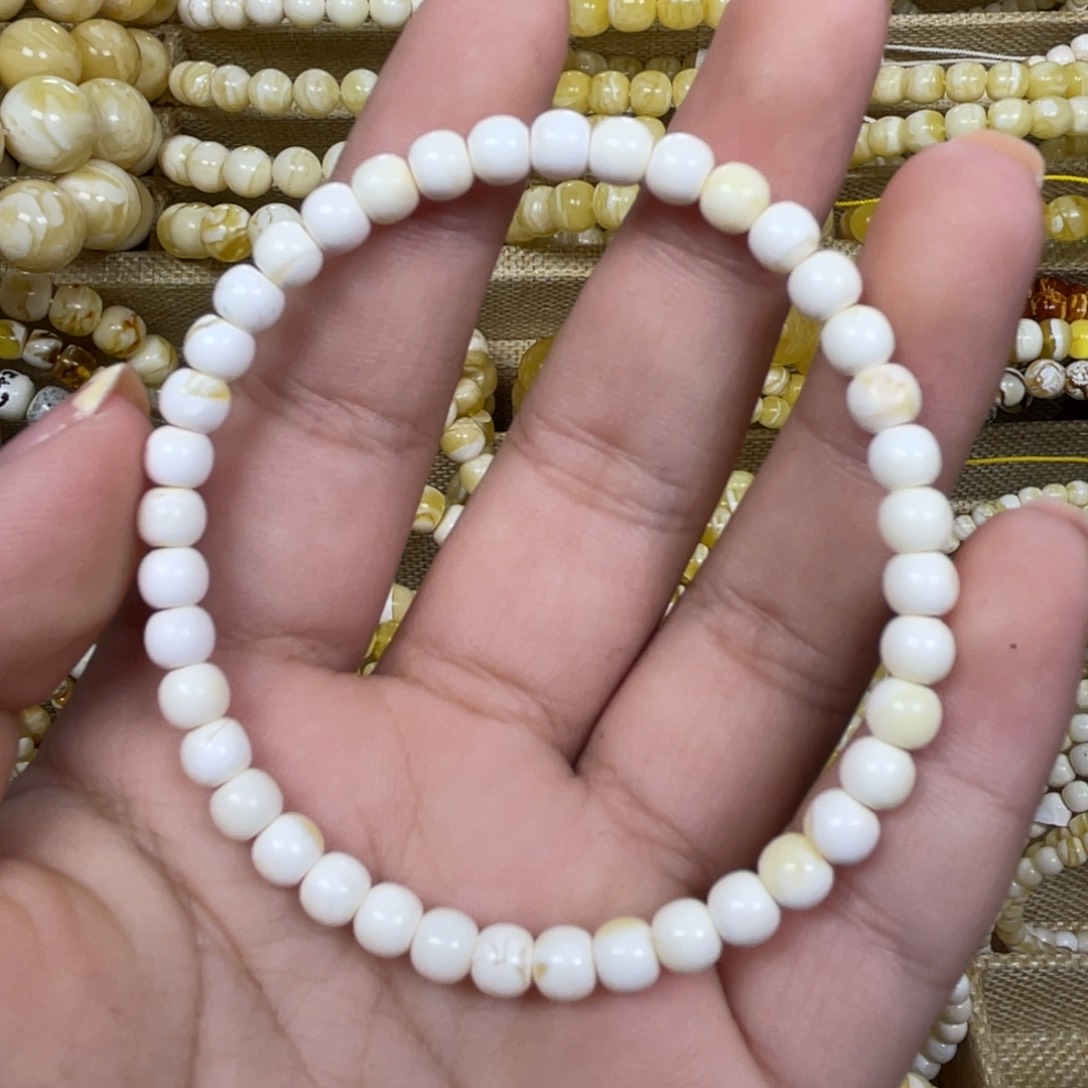 手绳琥珀未镶嵌5m