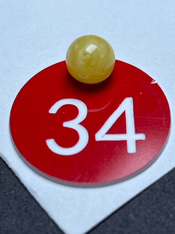 天然原矿蜜蜡白花圆珠 尺寸10.6mm