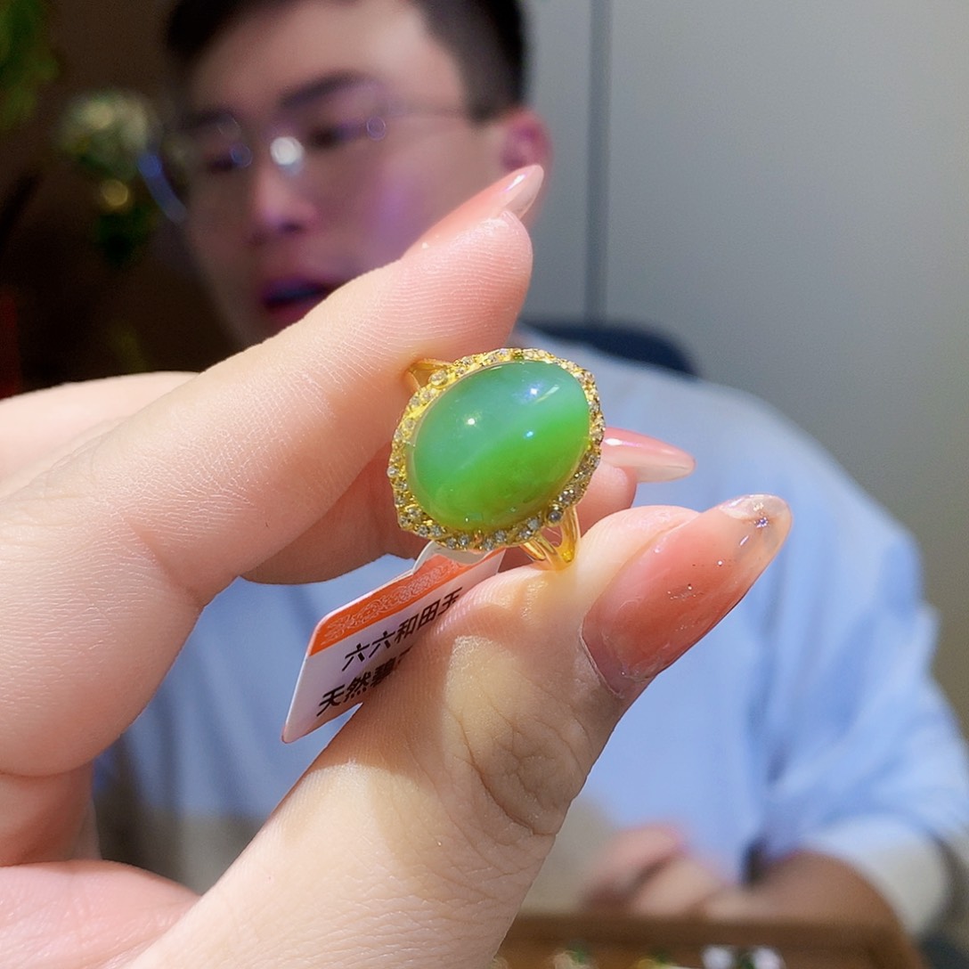 银S925镀金镶嵌戒指和田玉（碧玉）