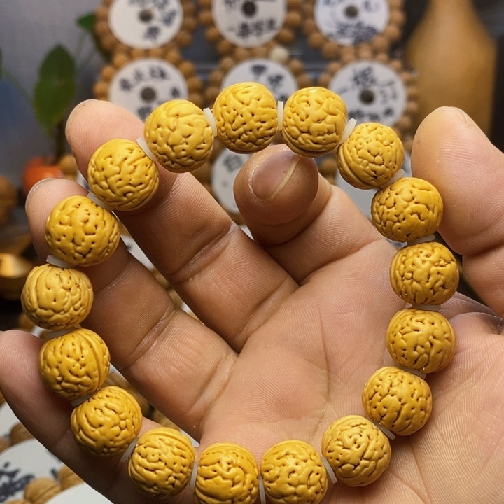 【闪购商品】季****制桃核雕刻手串手链