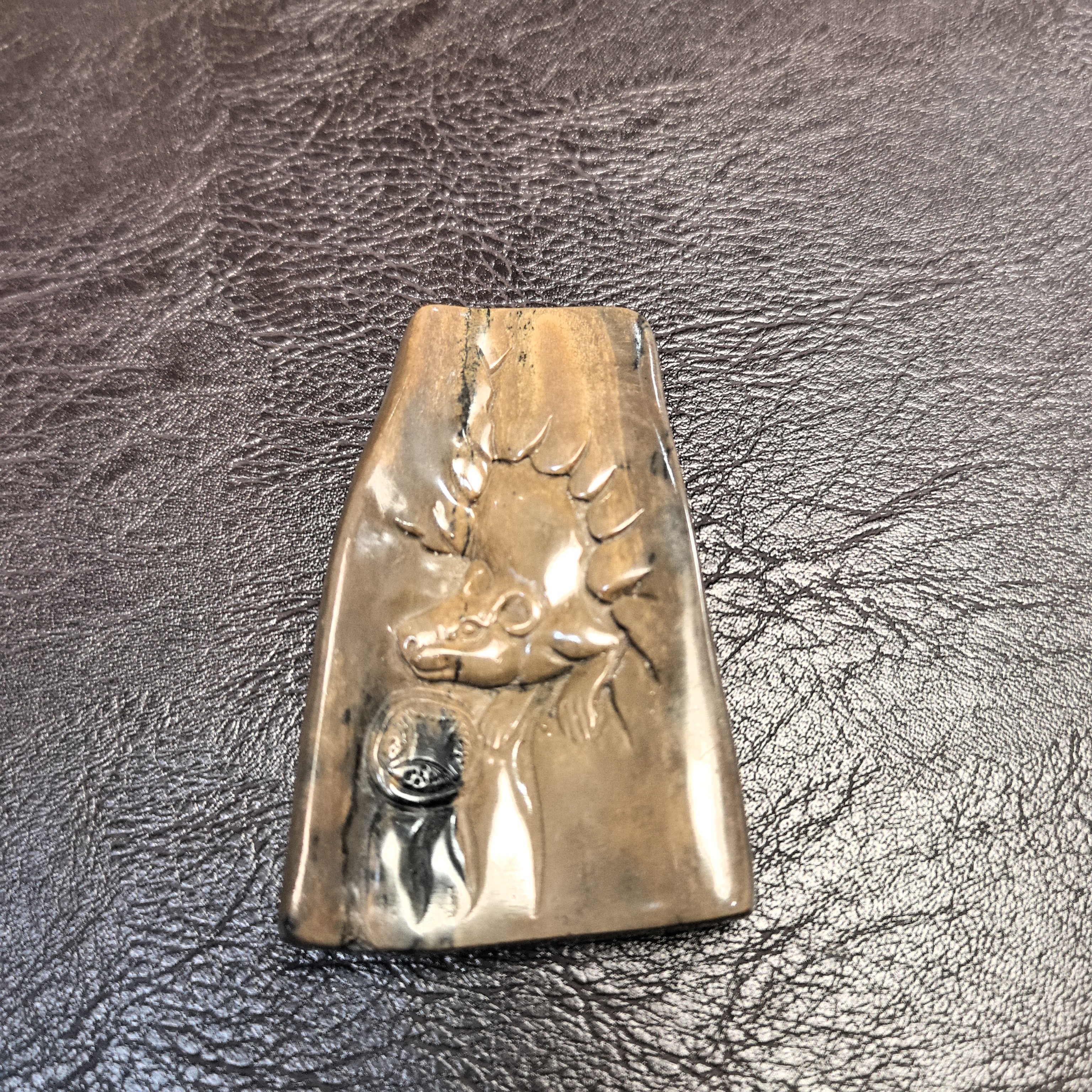 猛犸约22克雕刻件XY810