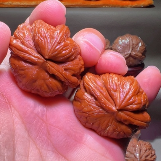 把件文玩核桃顶级幽灵B2轰炸机平谷元宝40+边