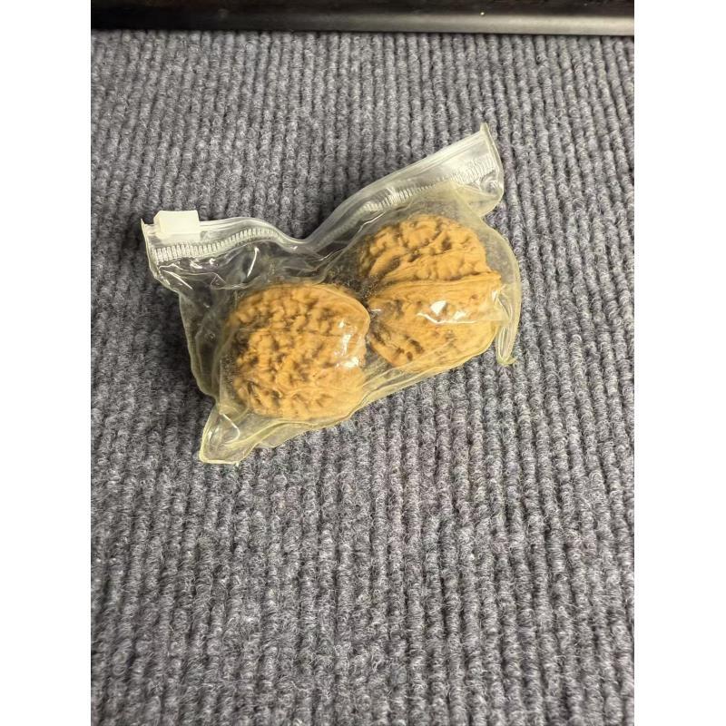 117 特色木材工艺品（2个4-5尺寸随机）