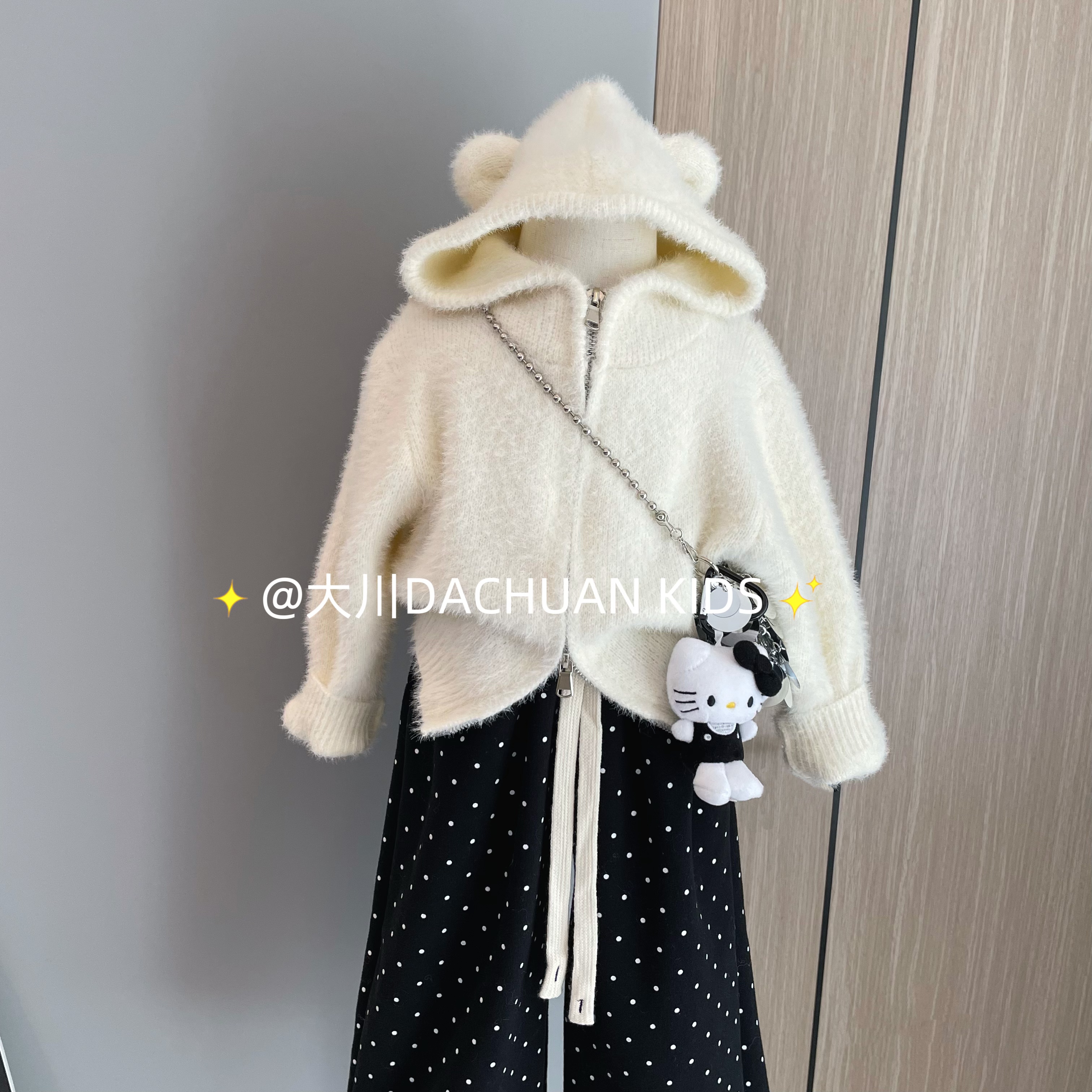 【现货】2025冬装女童厚款拉链连帽毛衣加绒厚款休闲裤直筒裤保暖潮