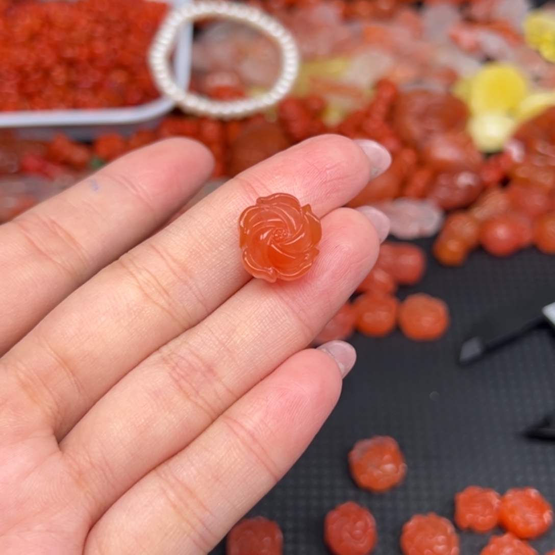 南红玛瑙未镶嵌吊坠(不含链)