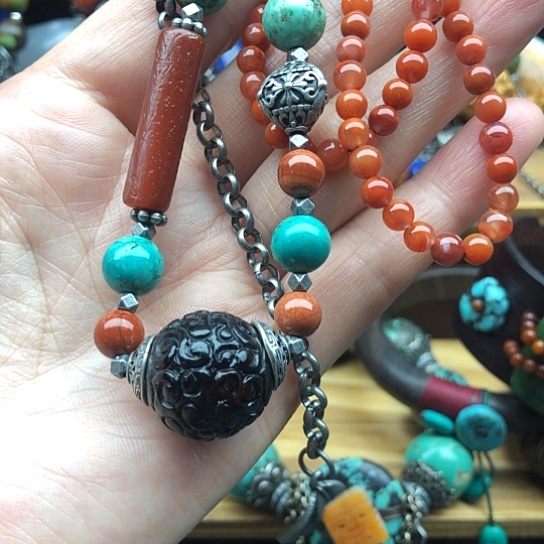 一***蒜女款项链搭配独家订制