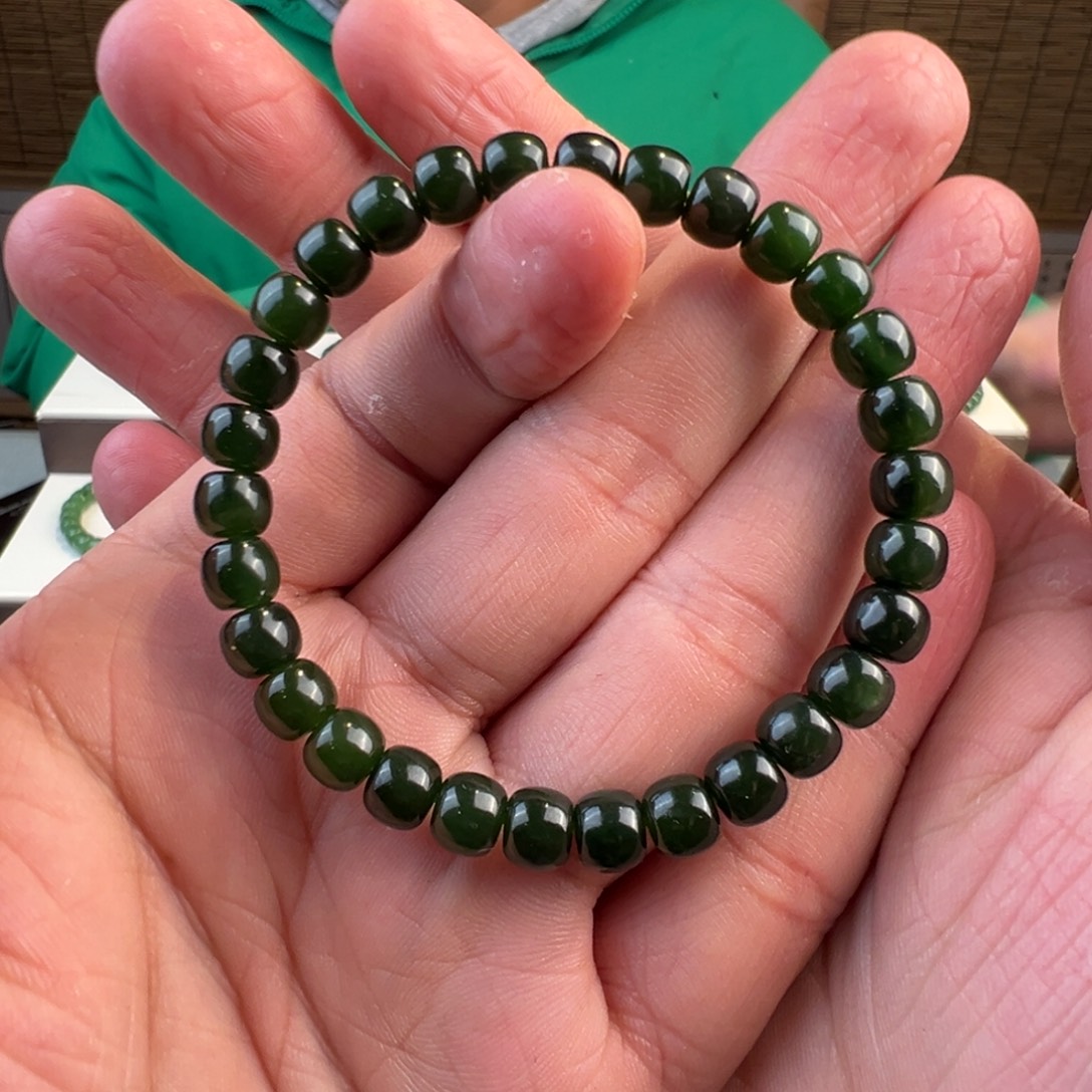 和田玉未镶嵌手链