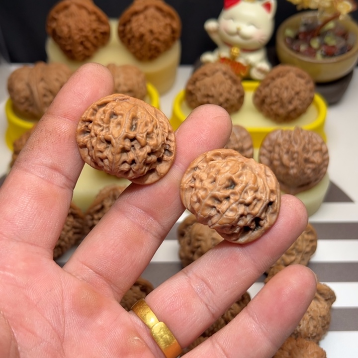 文玩核桃把件35全品核王