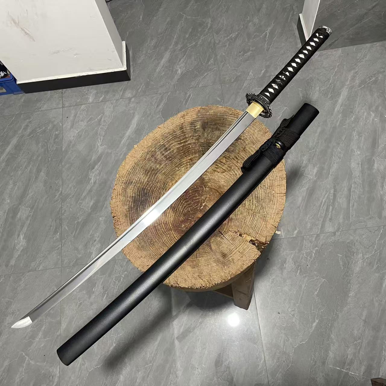 日式打刀长款弹簧钢武士刀剑一体龙骨户外防身摆放冷兵器未开刃