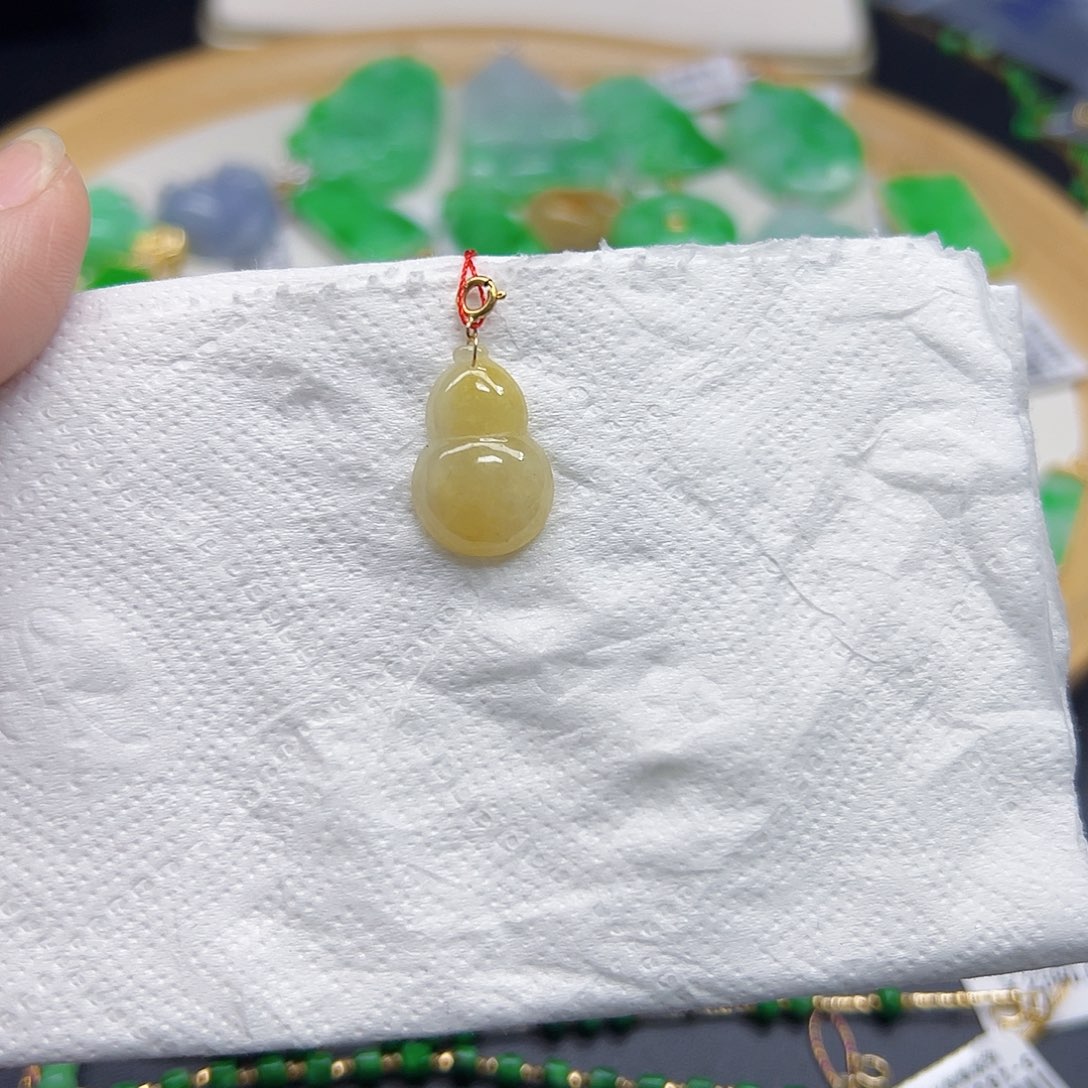 翡翠颈饰18K金镶嵌天然缅料A货一件