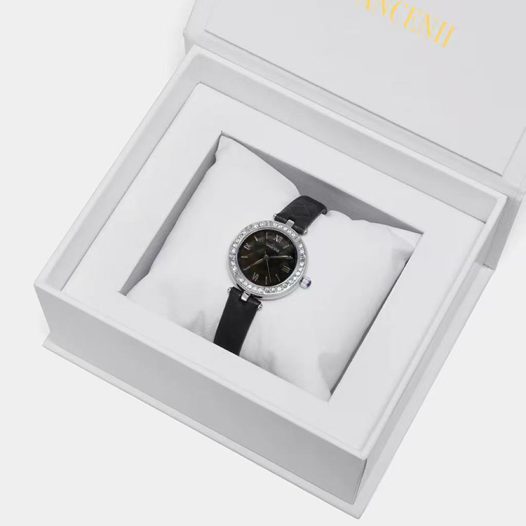 高端品牌女士腕表