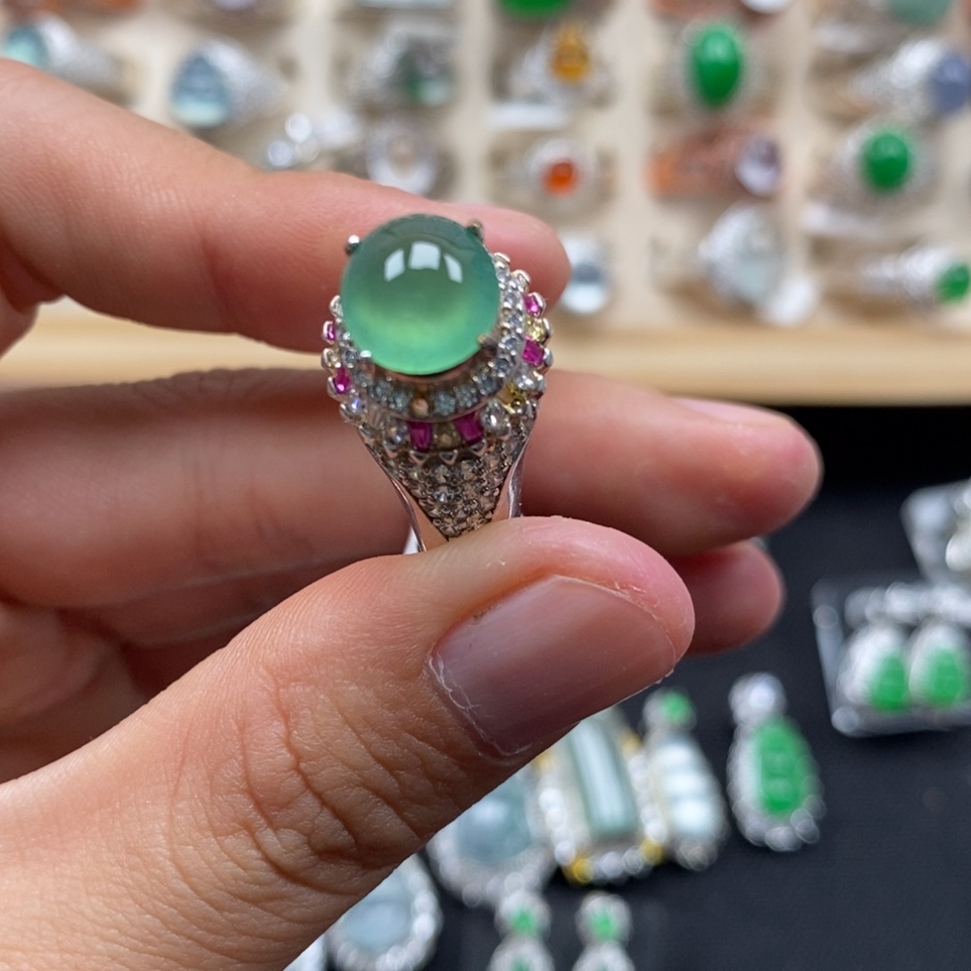 翡翠裸石缅甸天然翡翠a货