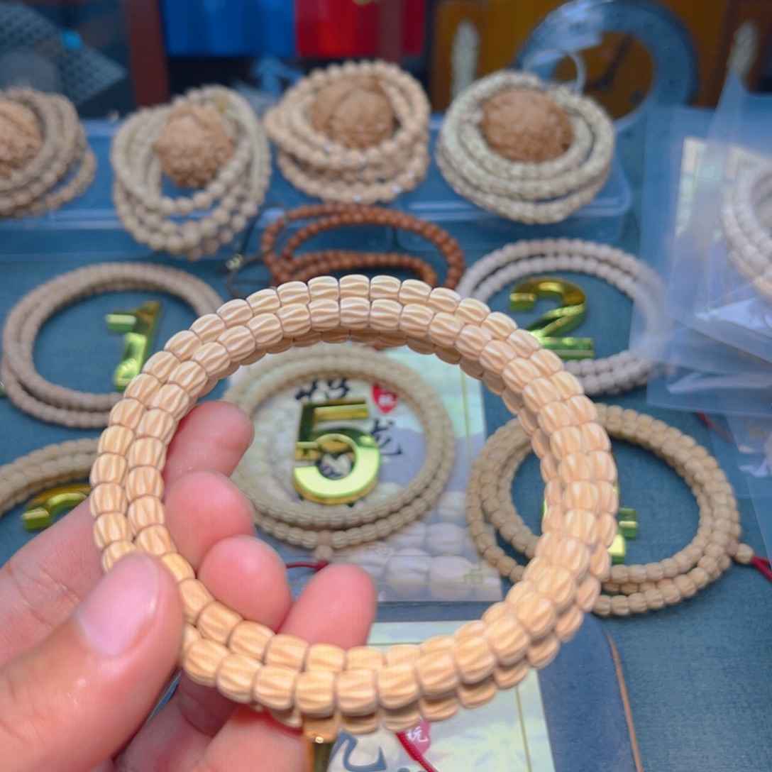 二***耶柏香籽/百香籽吊坠