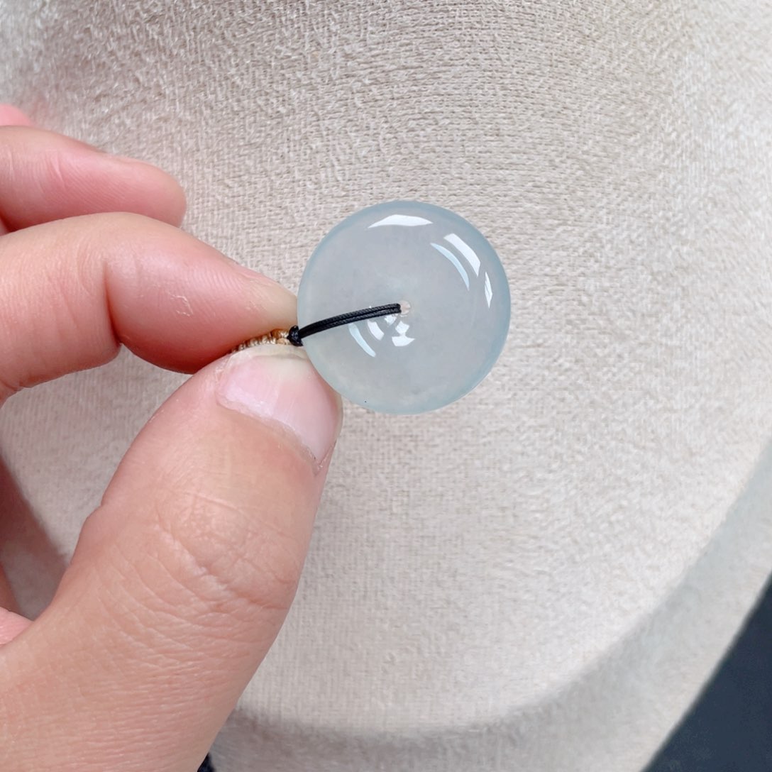 翡翠未镶嵌颈饰225555888899880