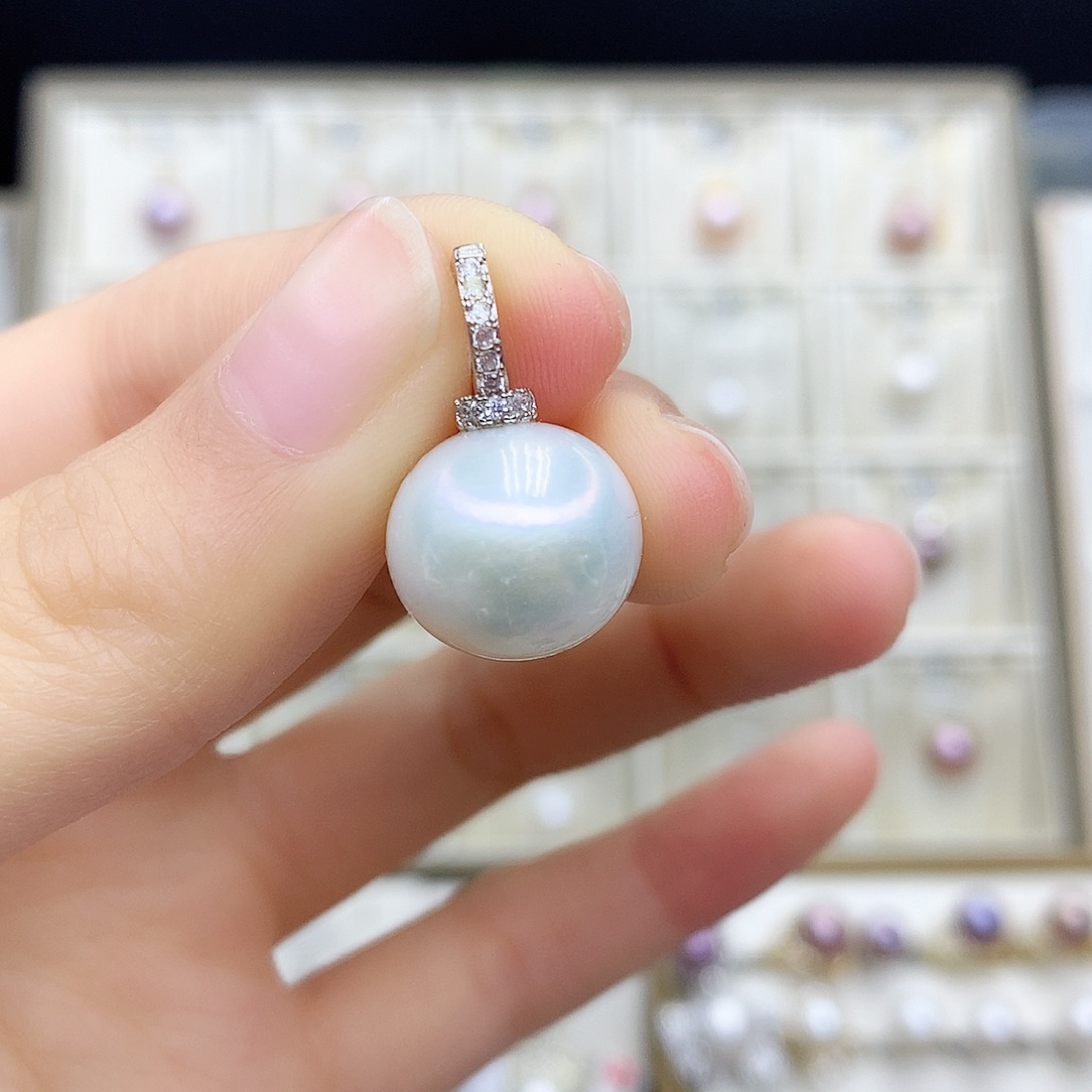 淡水珍珠颈饰合金