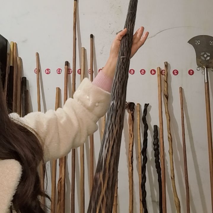 像***样原生态黑铁藤鞭杆