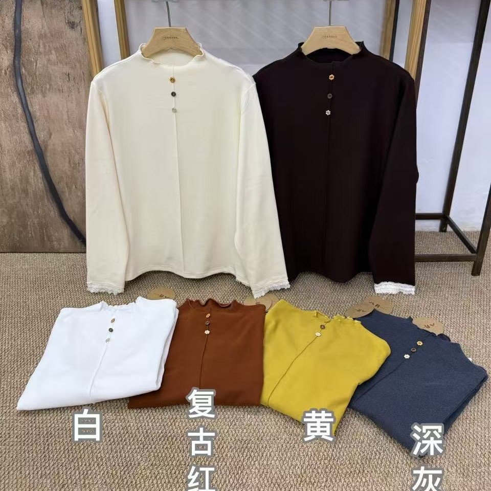 81751蚊姐精选半高领蝴蝶结纽扣镂空蕾丝袖口针织打底衫