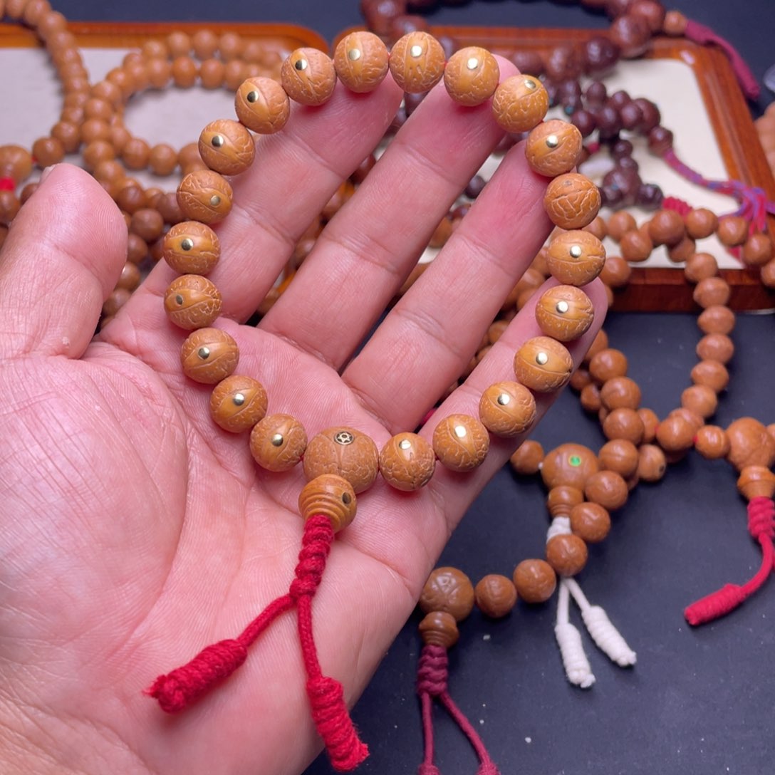 凤眼菩提吊坠凤眼