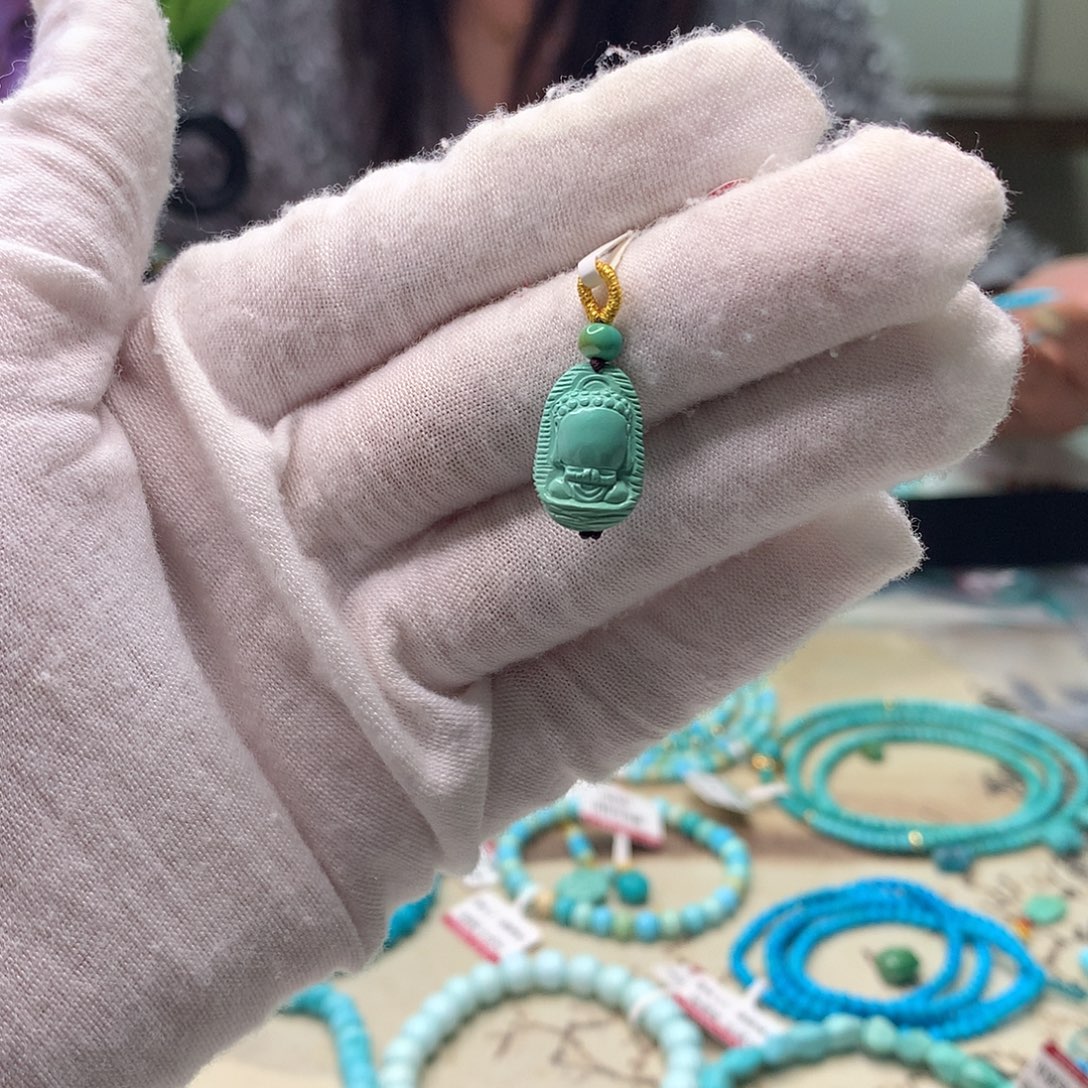 绿松石足铂镶嵌配饰