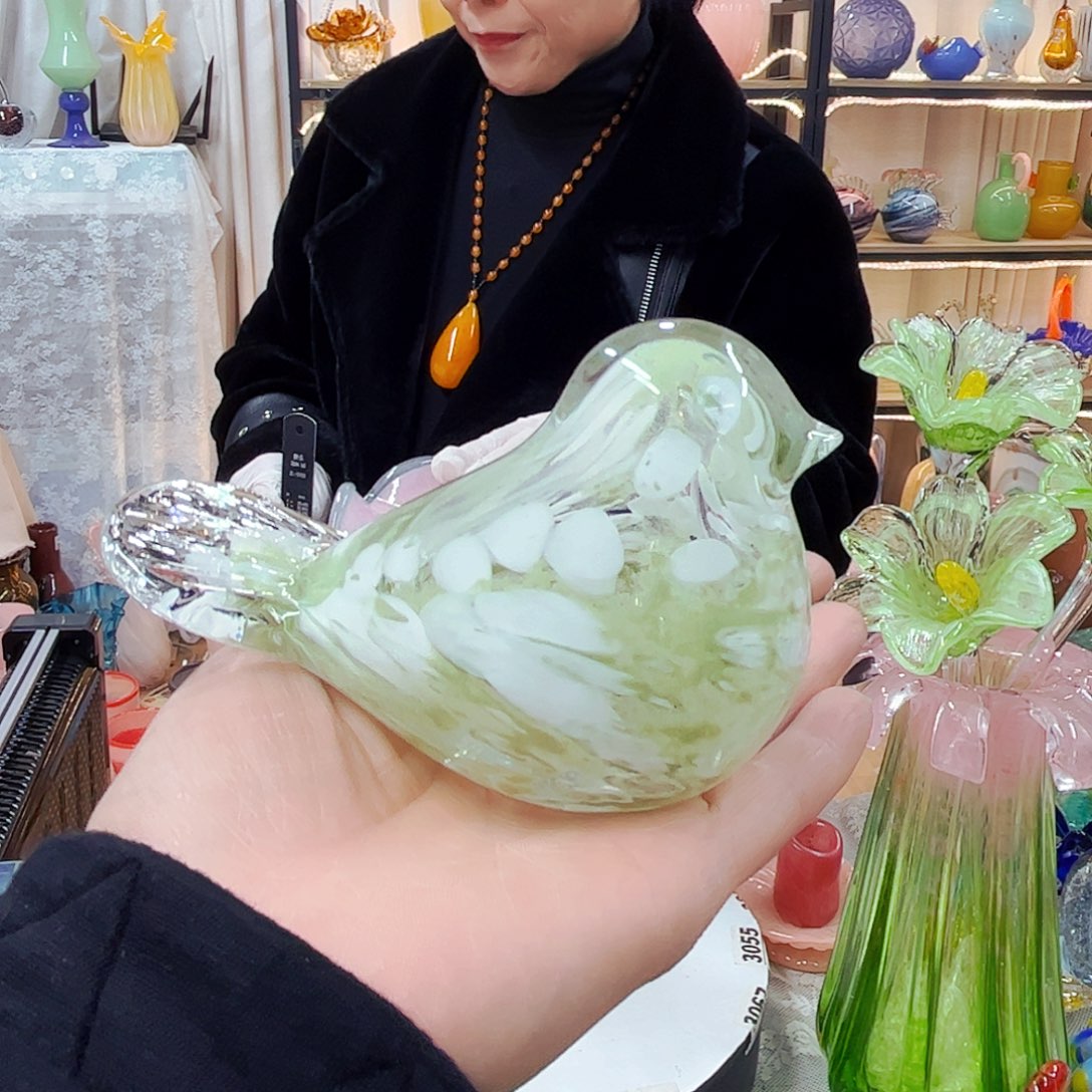 绿鸟福利家悦琉璃工艺品