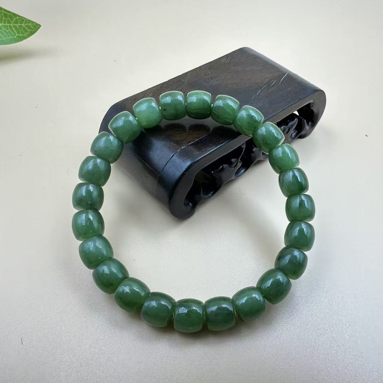 A1831 和田玉手串 GS6312087