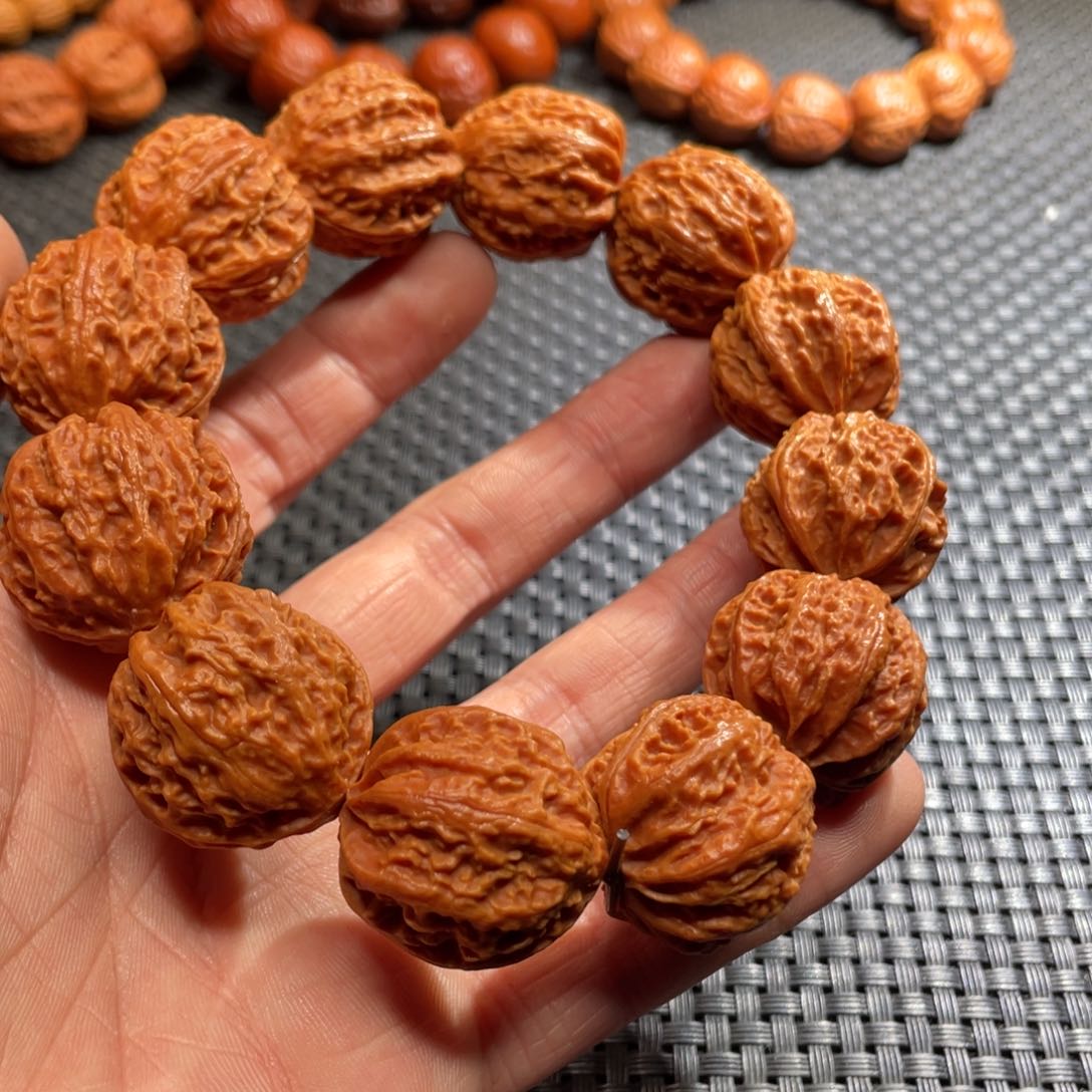 文玩核桃手串核桃