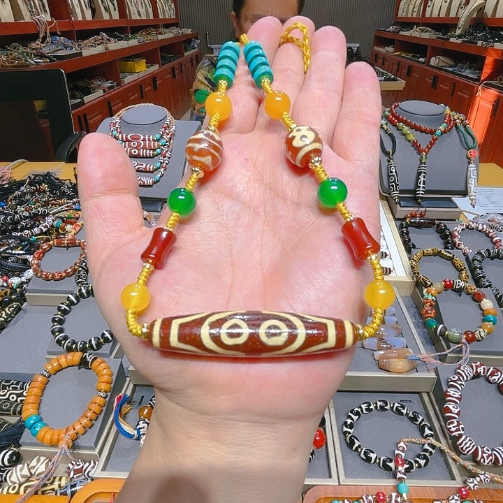 未镶嵌玛瑙/玉髓珠宝奇石