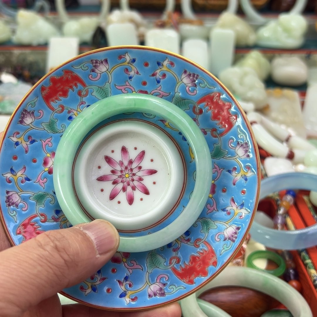 j***e瓷片开播放福利精美漂亮