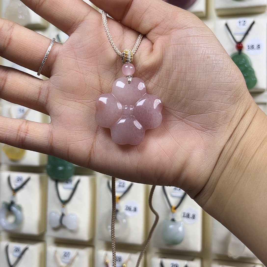 石英质玉未镶嵌吊坠(赠链)