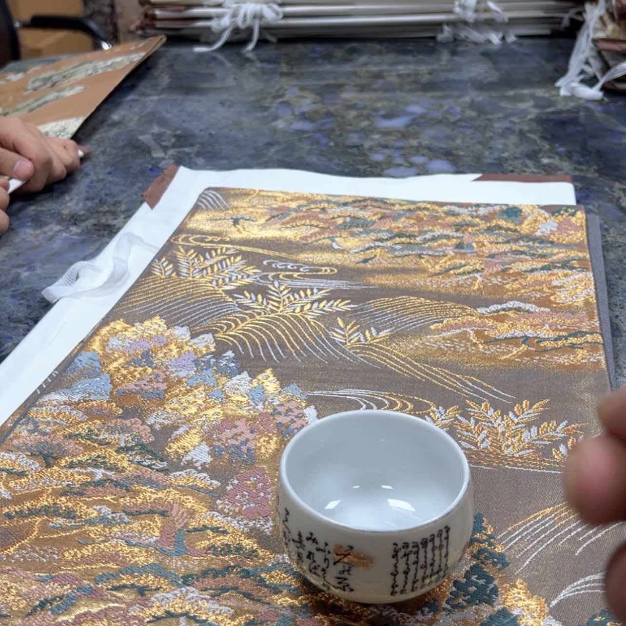 【闪购商品】用****1陶瓷马克杯带盖勺