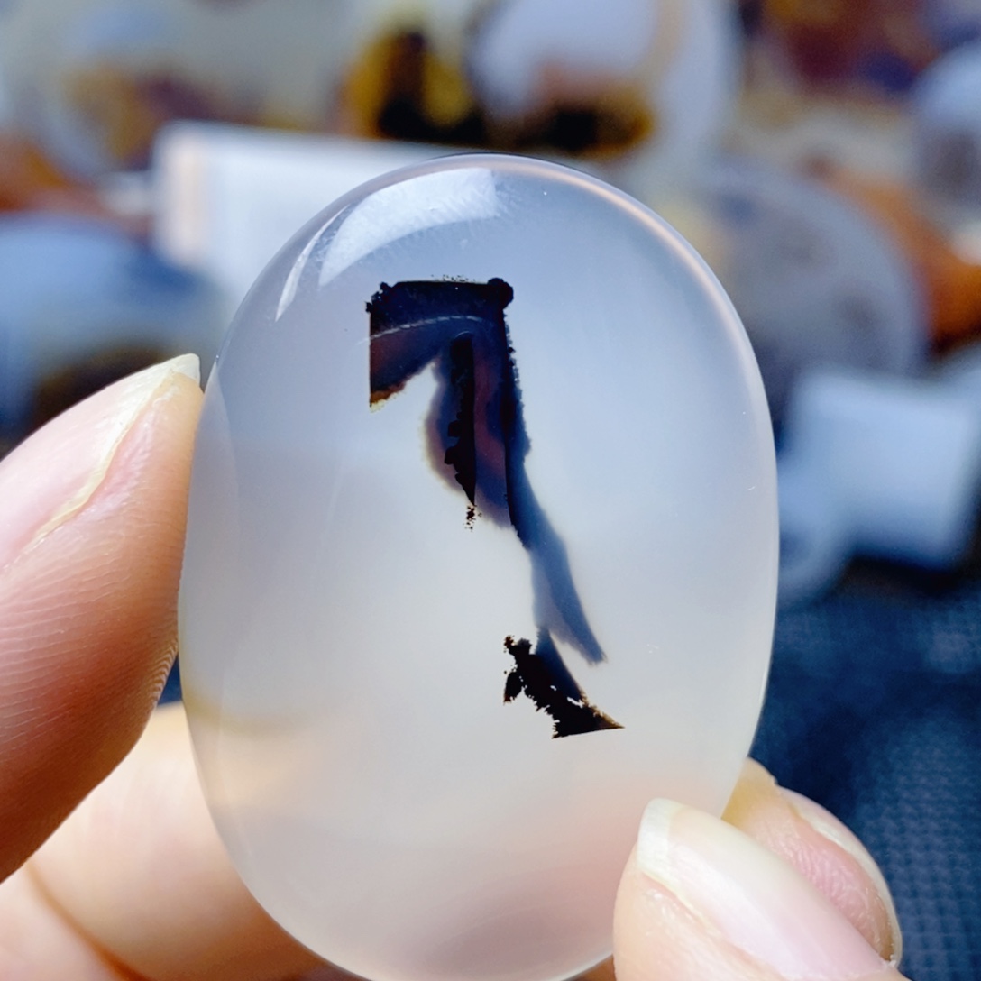 玛瑙/玉髓未镶嵌珠宝奇石