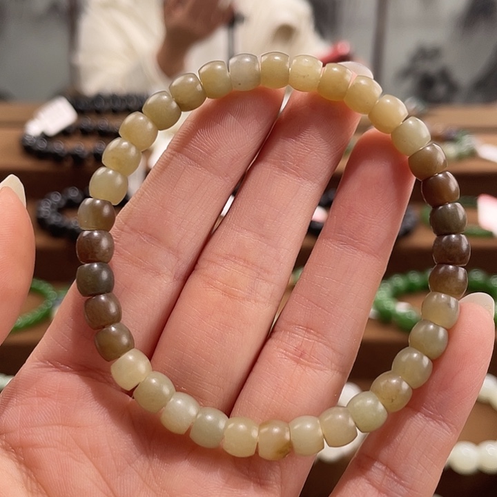 和田玉未镶嵌手链