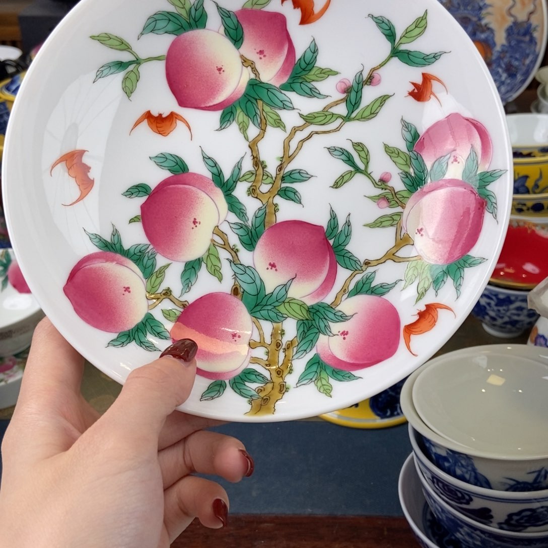 陶瓷艺术家的作品是一种非常感谢