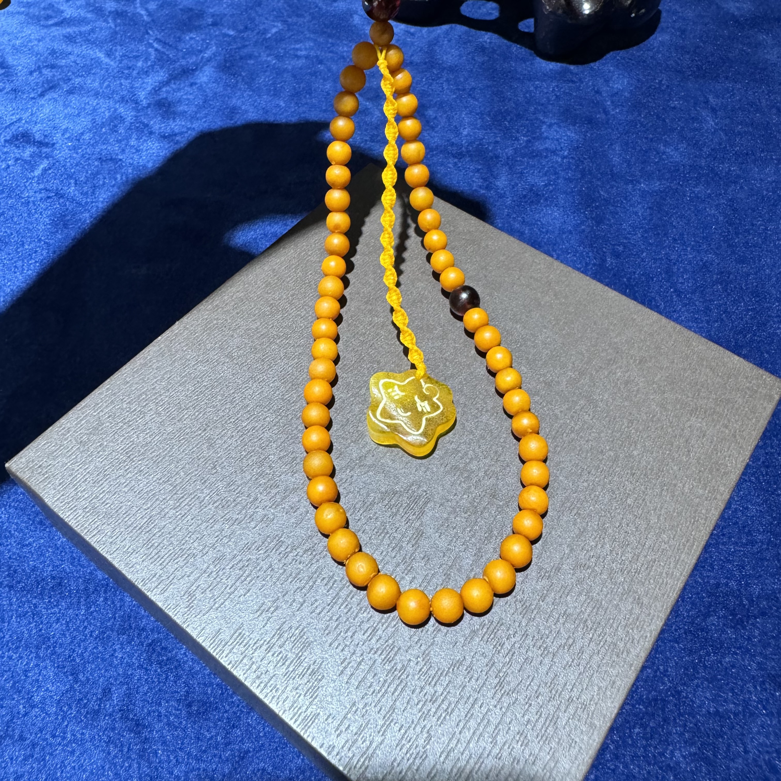 蜜蜡手机挂-多样性发一珠径5+-ML030-不退不换