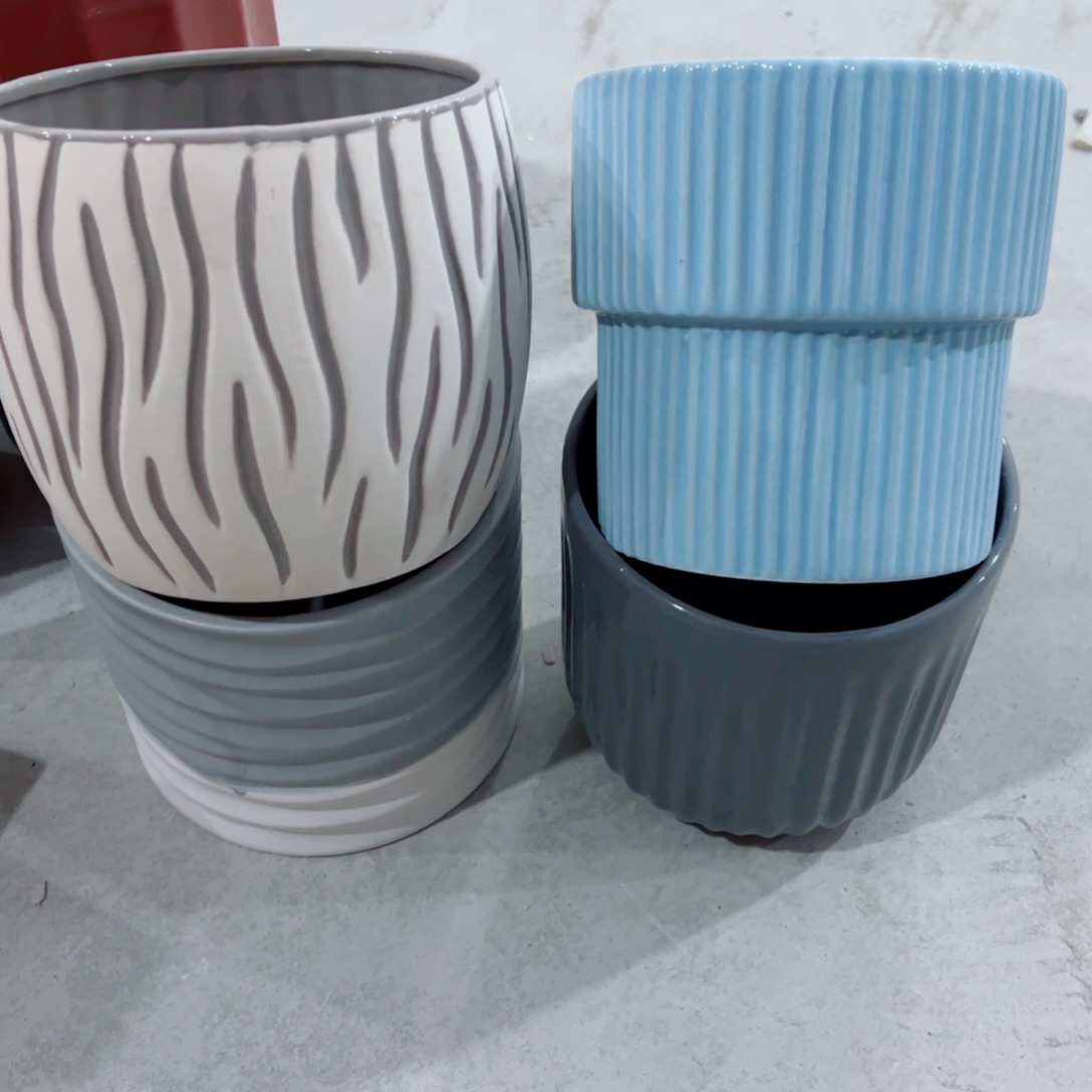 有孔，陶瓷花盆满10米包邮发货