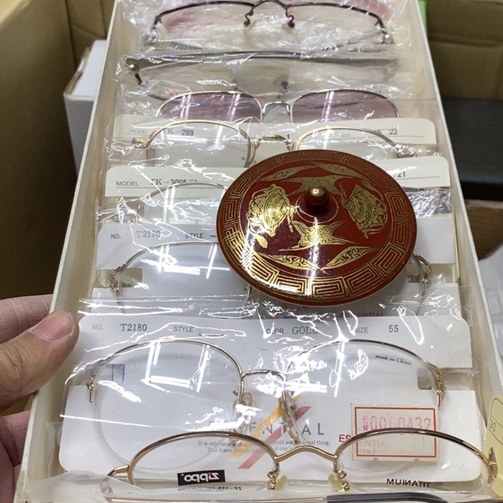 摆件赟*哈哈哈哈哈哈哈