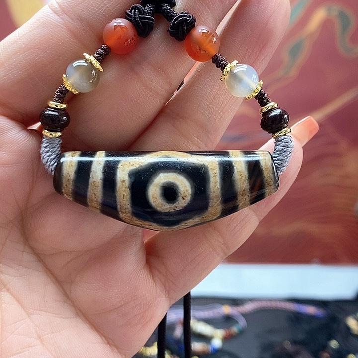 玛瑙/玉髓颈饰合金