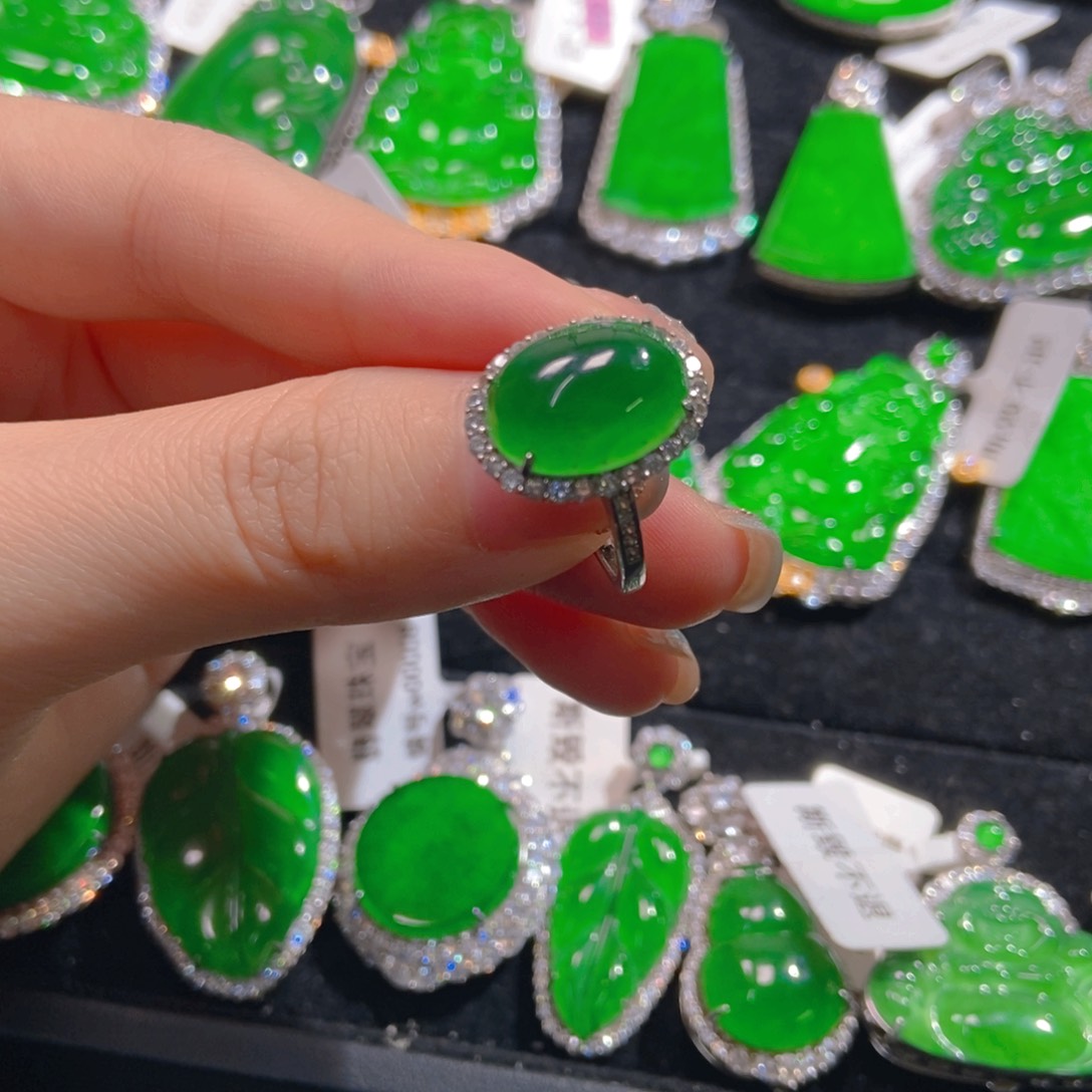 翡翠吊坠(不含链)银S925镶嵌9**5