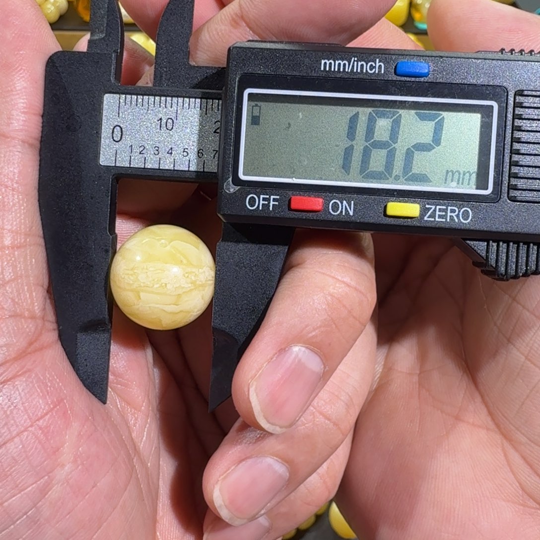琥珀裸石未镶嵌?18.2m白花单珠3.3