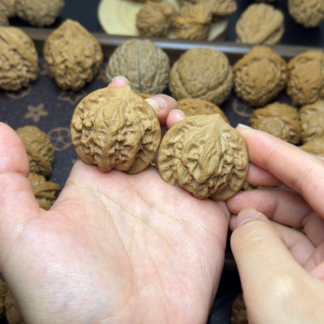 把件文玩核桃大耳朵图图42磕尖