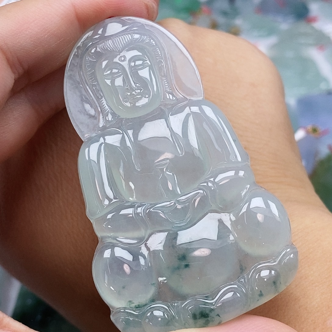 邻***y颈饰未镶嵌翡翠天然缅甸A货翡翠观音