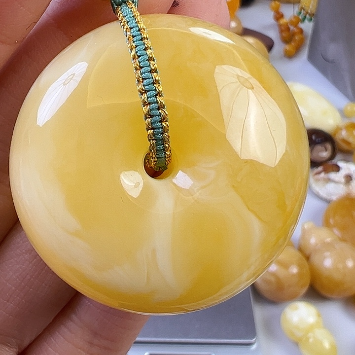 蜜蜡颈饰未镶嵌蜜蜡