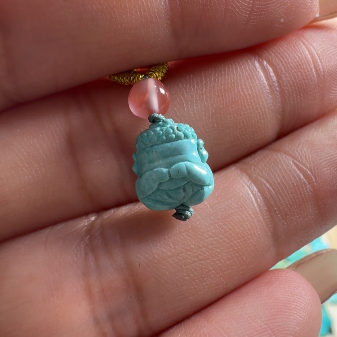 绿松石未镶嵌颈饰