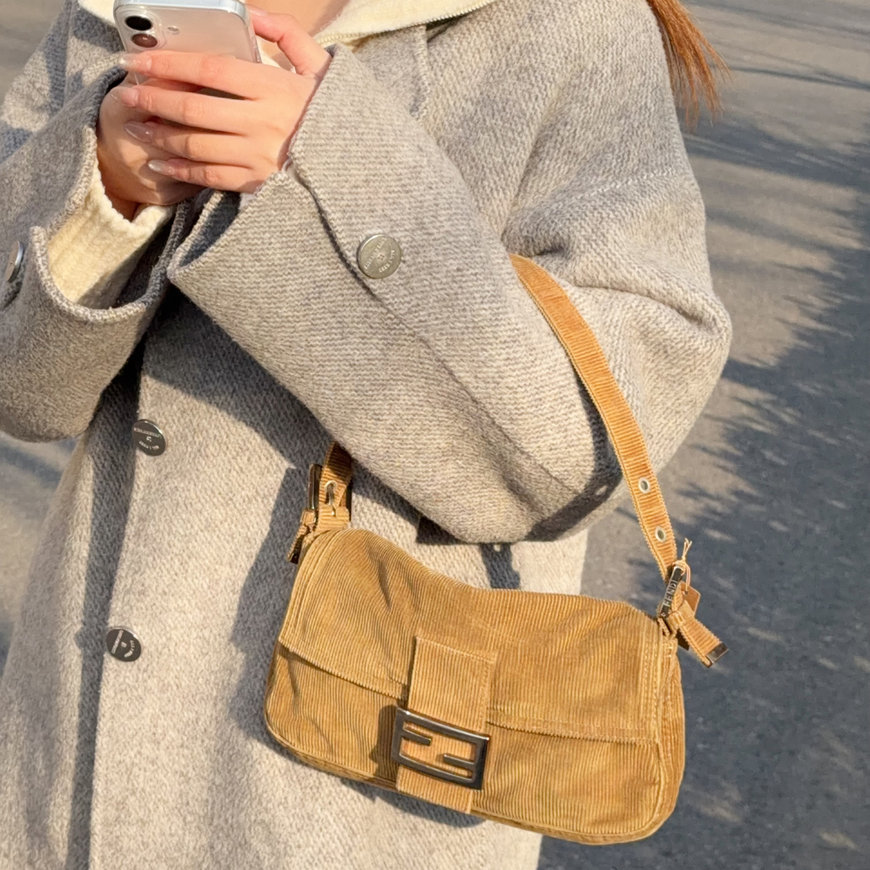 95新 FENDI/芬迪 芬迪棕色单肩包