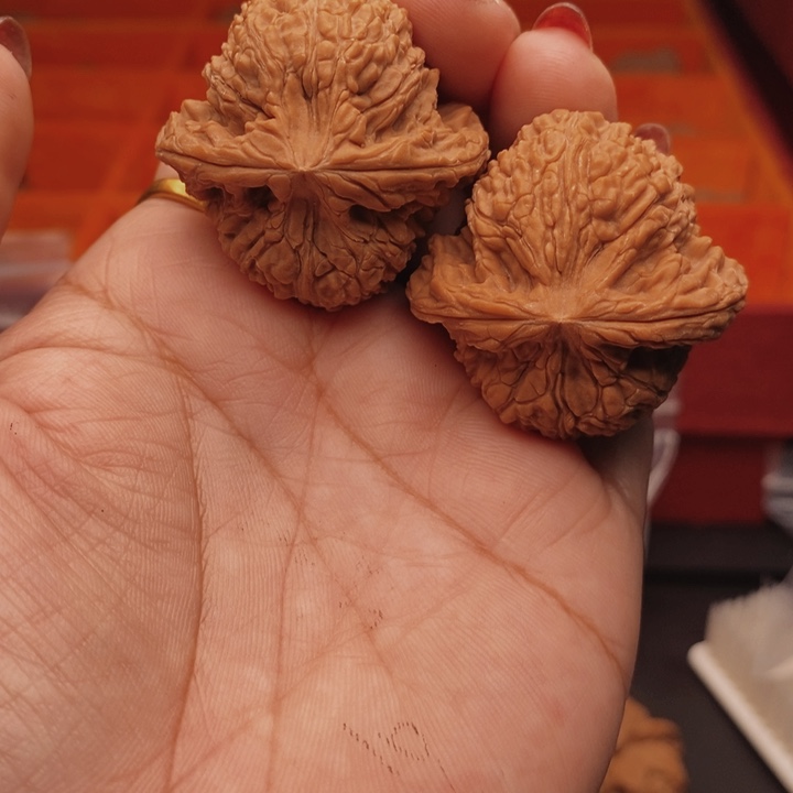 把件桃核南疆石39